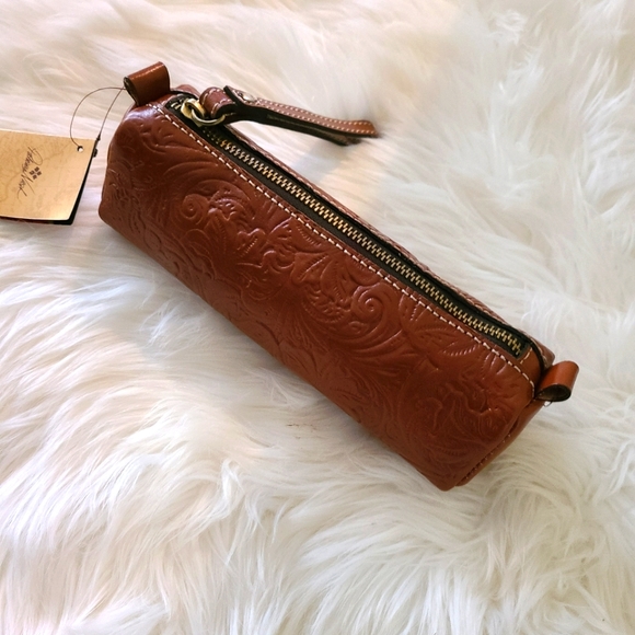 patricia nash wristlet